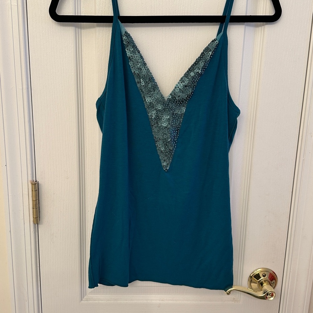 Urban Outfitters Sparkle & Fade Teal Sequin Camisole size medium - NWT!
